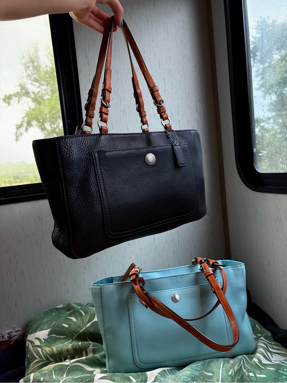 Coach bundle vintage Chelsea tote blue black leather bag - Picture 15 of 16